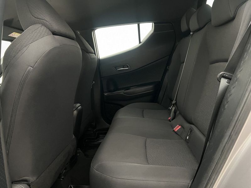 Toyota C-HR bild 13