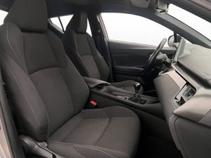 Toyota C-HR bild 11