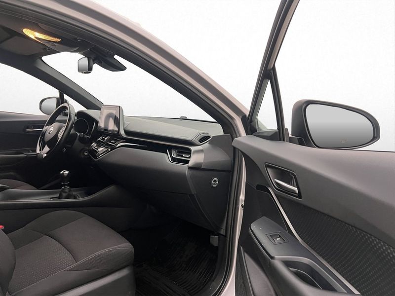 Toyota C-HR bild 12