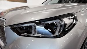 BMW iX1 bild 11