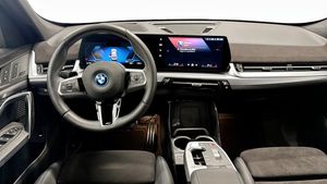 BMW iX1 bild 4