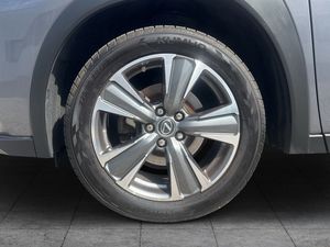 Lexus UX bild 18