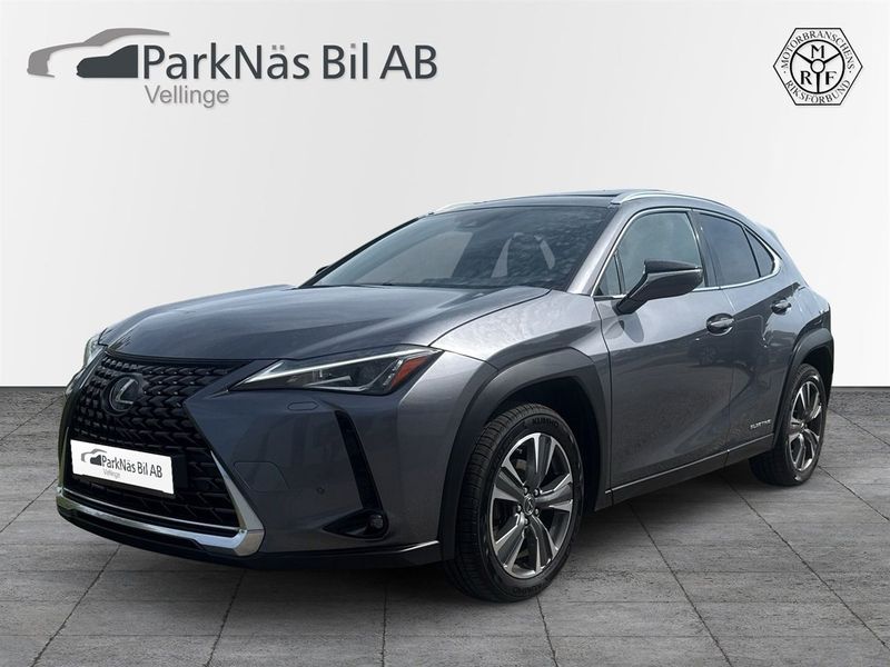 Lexus UX bild 2