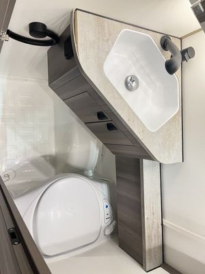 Kabe Estate bild 16
