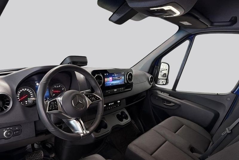 Mercedes Sprinter bild 7
