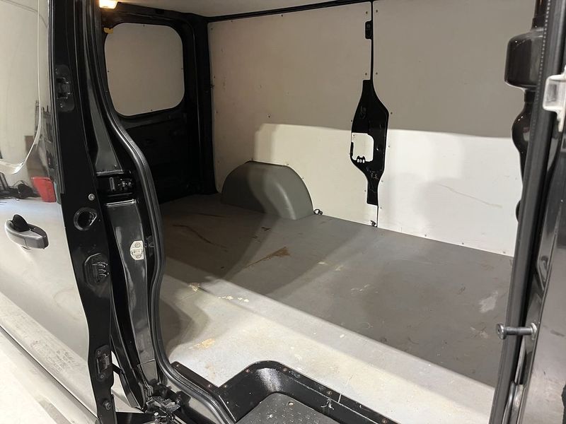 Opel Vivaro bild 10