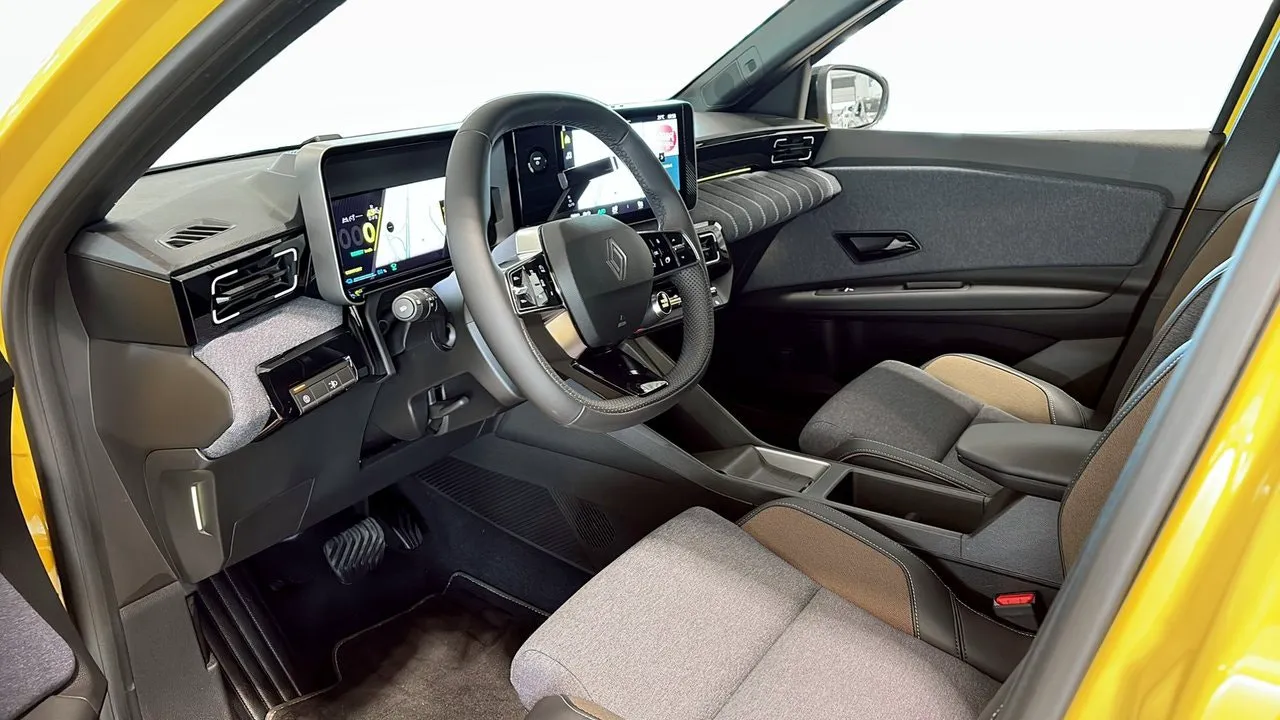 Vehicle image 20