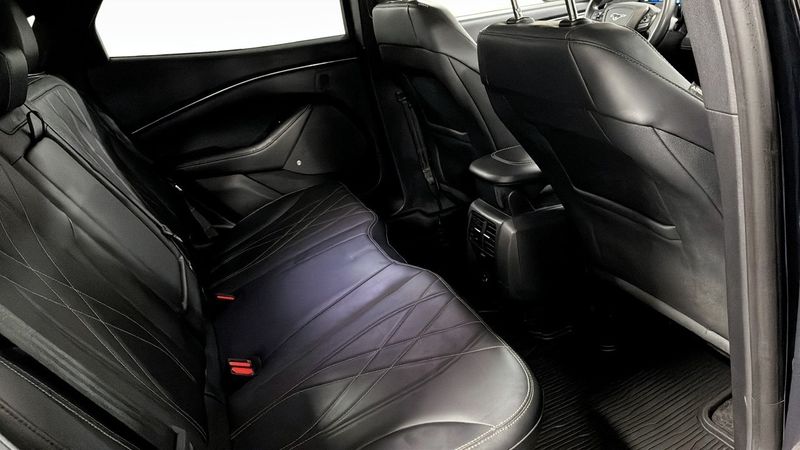 Ford Mustang Mach-E bild 5