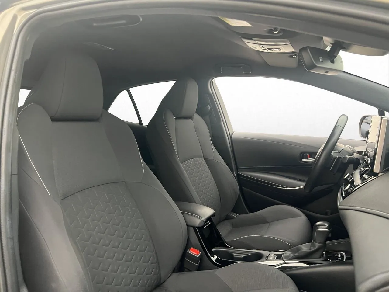 Vehicle image 22