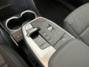 BMW iX1 bild 8