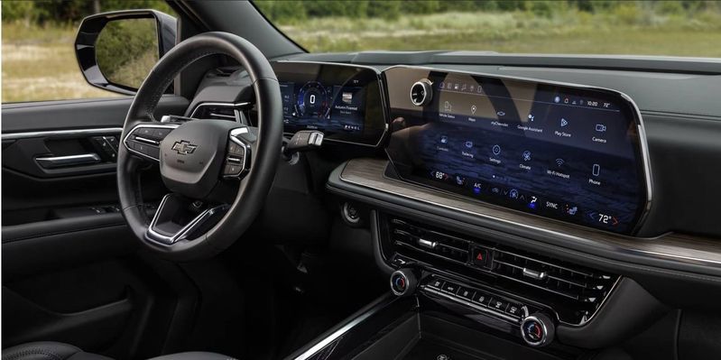 Chevrolet Suburban bild 6