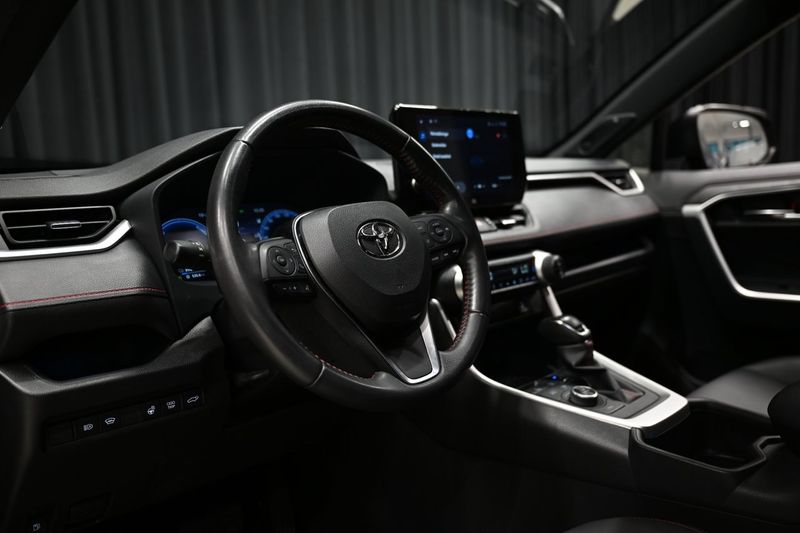 Toyota RAV4 bild 16