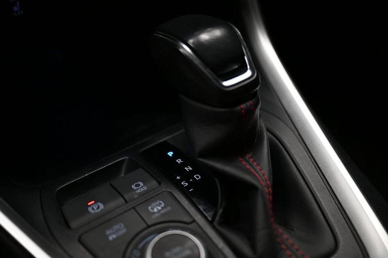 Toyota RAV4 bild 28