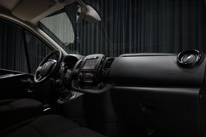 Opel Vivaro bild 24