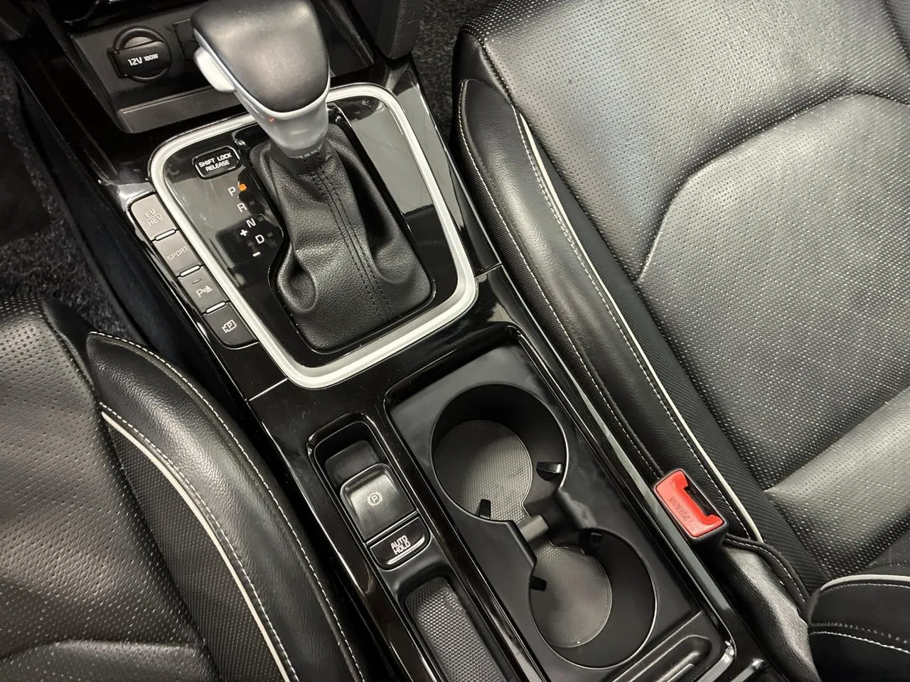 Vehicle image 20