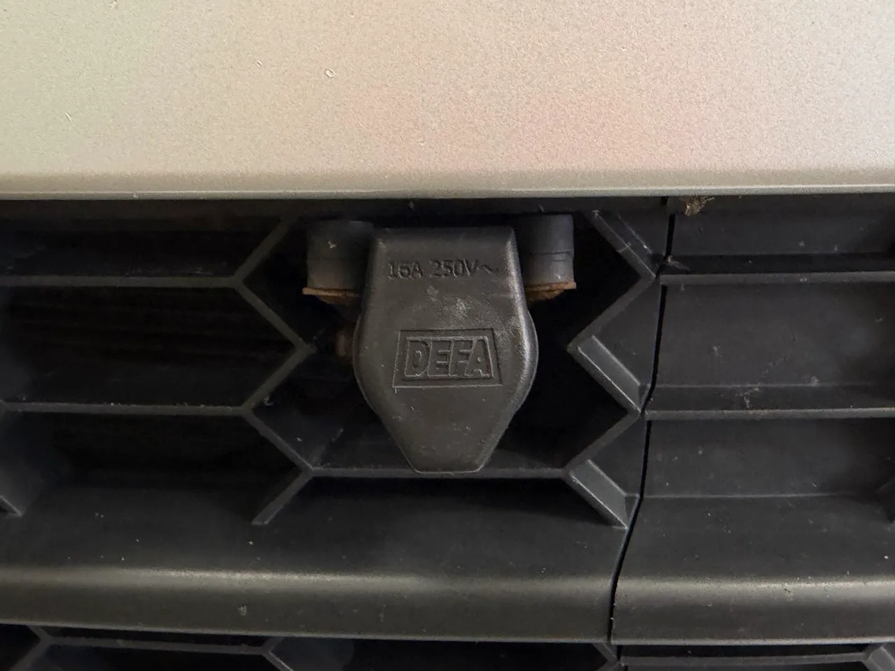 Vehicle image 24