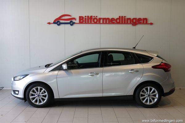 Ford Focus 1.0 100hk Titanium V-Hjul Kamremsbyte ingår! - 2017