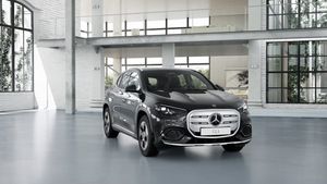 Mercedes GLA250+ bild 1