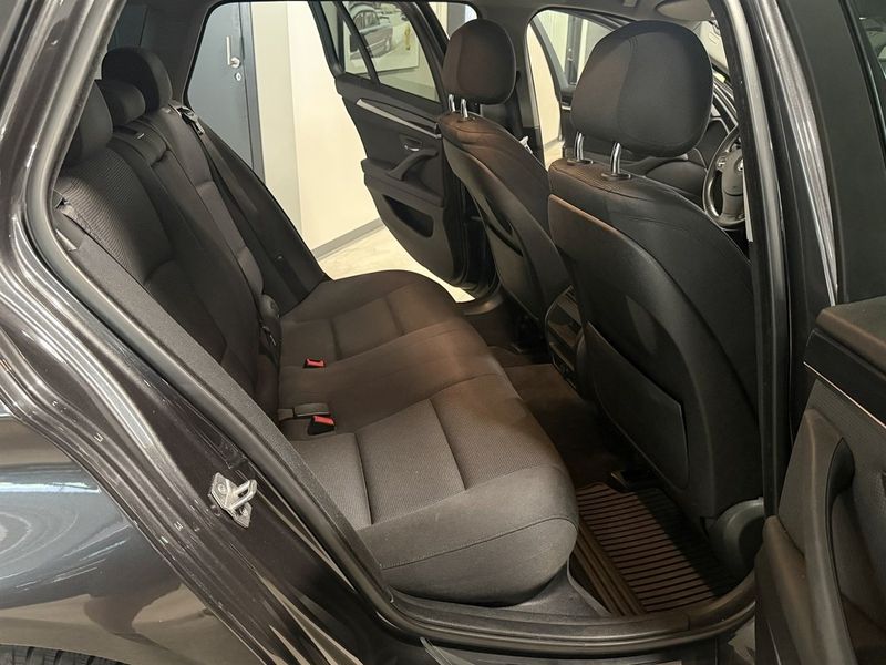 BMW 520 bild 8