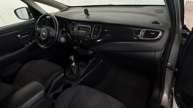 Kia Carens bild 10