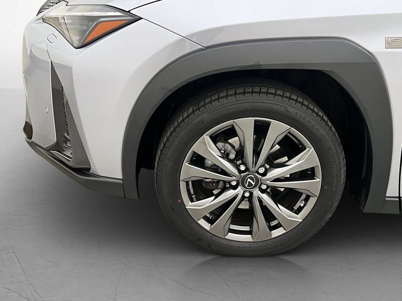Lexus UX bild 26