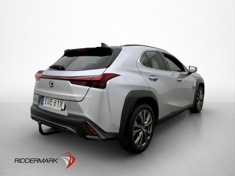 Lexus UX bild 6