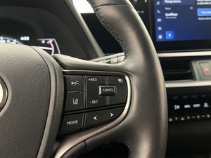 Lexus UX bild 17