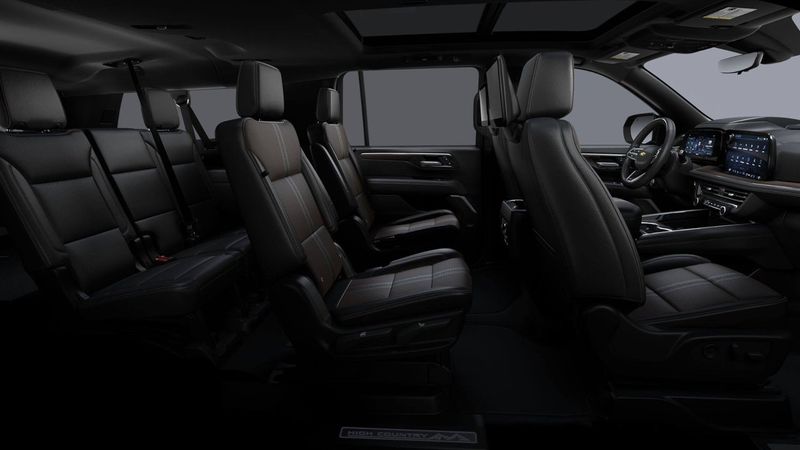 Chevrolet Suburban bild 8