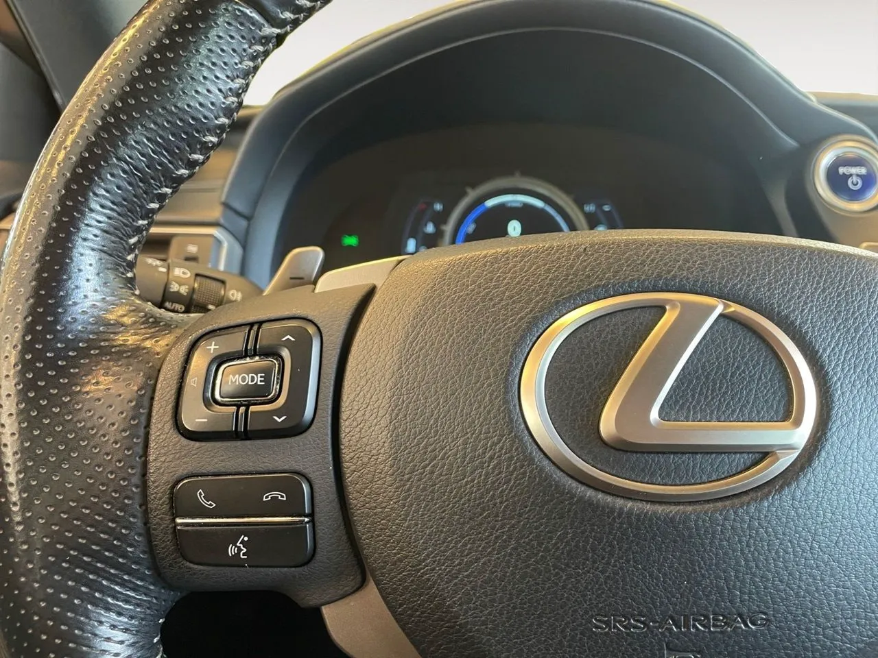 Vehicle image 20