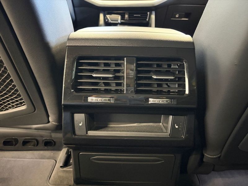 Volkswagen Touareg bild 20
