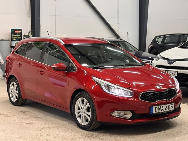 Kia Cee´d cee'd_sw 1.6 128HK CRDi EX COMFORT RATTVÄRME NYSERVAD - 2015