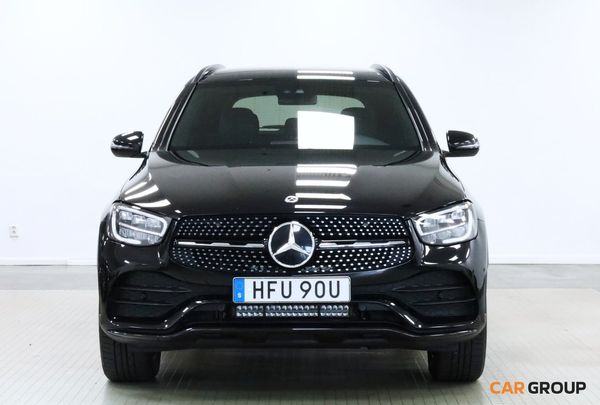 Mercedes GLC300 de 4M 9G AMG Line Night Pano Kamera GPS PDC Drag - 2022
