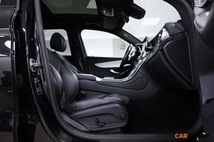Mercedes GLC300 bild 13