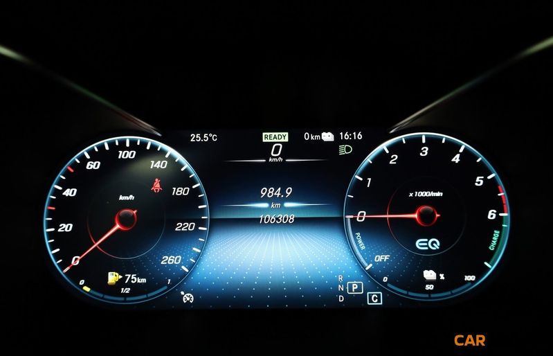 Mercedes GLC300 bild 15
