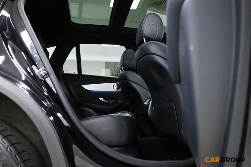 Mercedes GLC300 bild 14