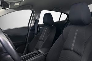 Mazda 3 bild 6