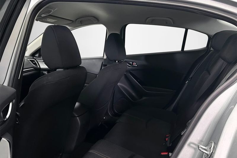 Mazda 3 bild 7