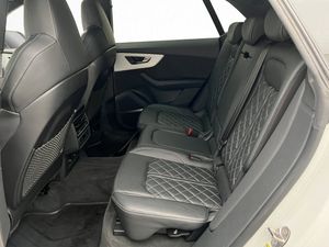 Audi Q8 bild 17