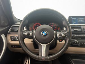 BMW 320 bild 23