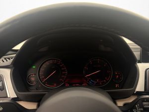 BMW 320 bild 25