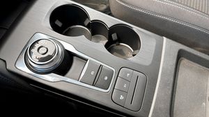 Ford Kuga bild 14