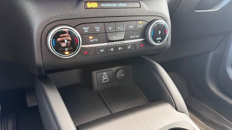Ford Kuga bild 15