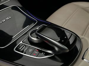 Mercedes E63 AMG bild 31