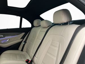 Mercedes E63 AMG bild 20