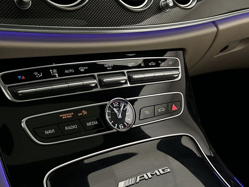 Mercedes E63 AMG bild 30