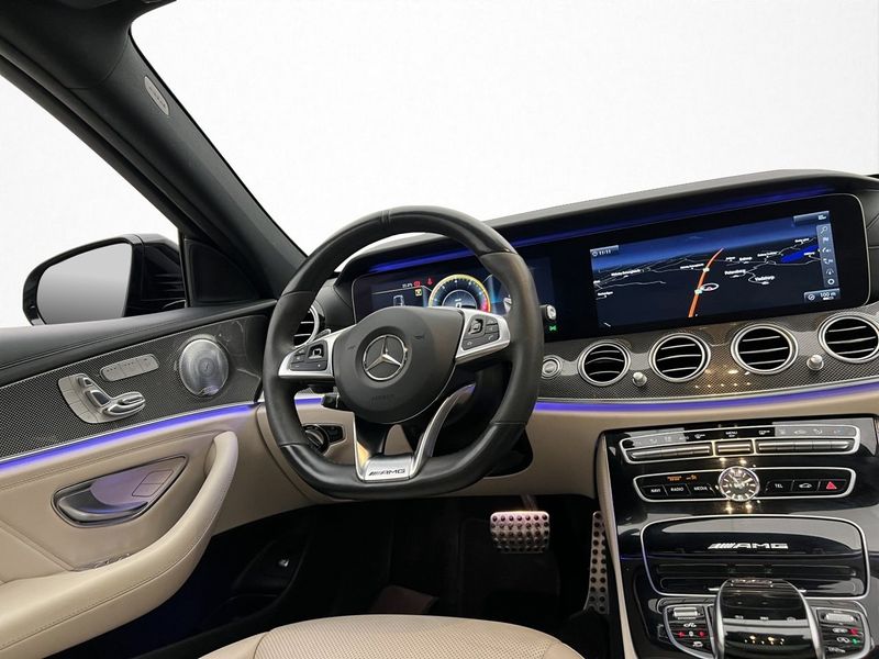 Mercedes E63 AMG bild 17