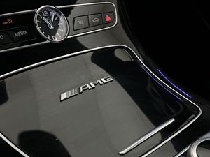 Mercedes E63 AMG bild 32