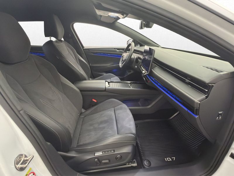 Volkswagen ID.7 bild 12