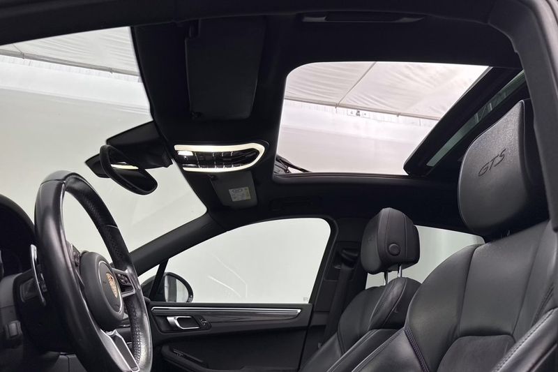 Porsche Macan bild 14
