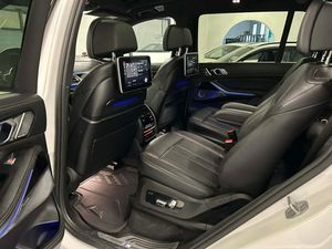 BMW X7 bild 16